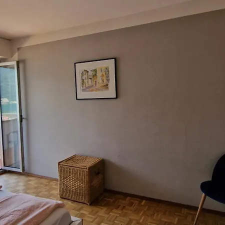 Melide Apartments Lake Lugano Close To Swissminiatur & Private Parking On Request מלידה